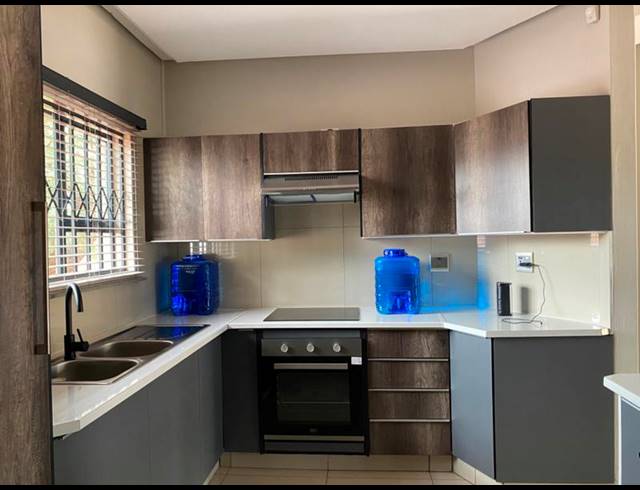 2 BEDROOM PROPERTY TO RENT IN CHROOM PARK